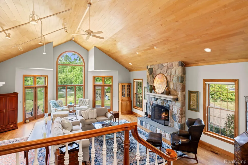 905 Spring Drive Northville Township, MI 48167