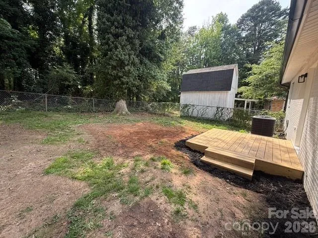 803 Dogwood Drive Dallas, NC 28034