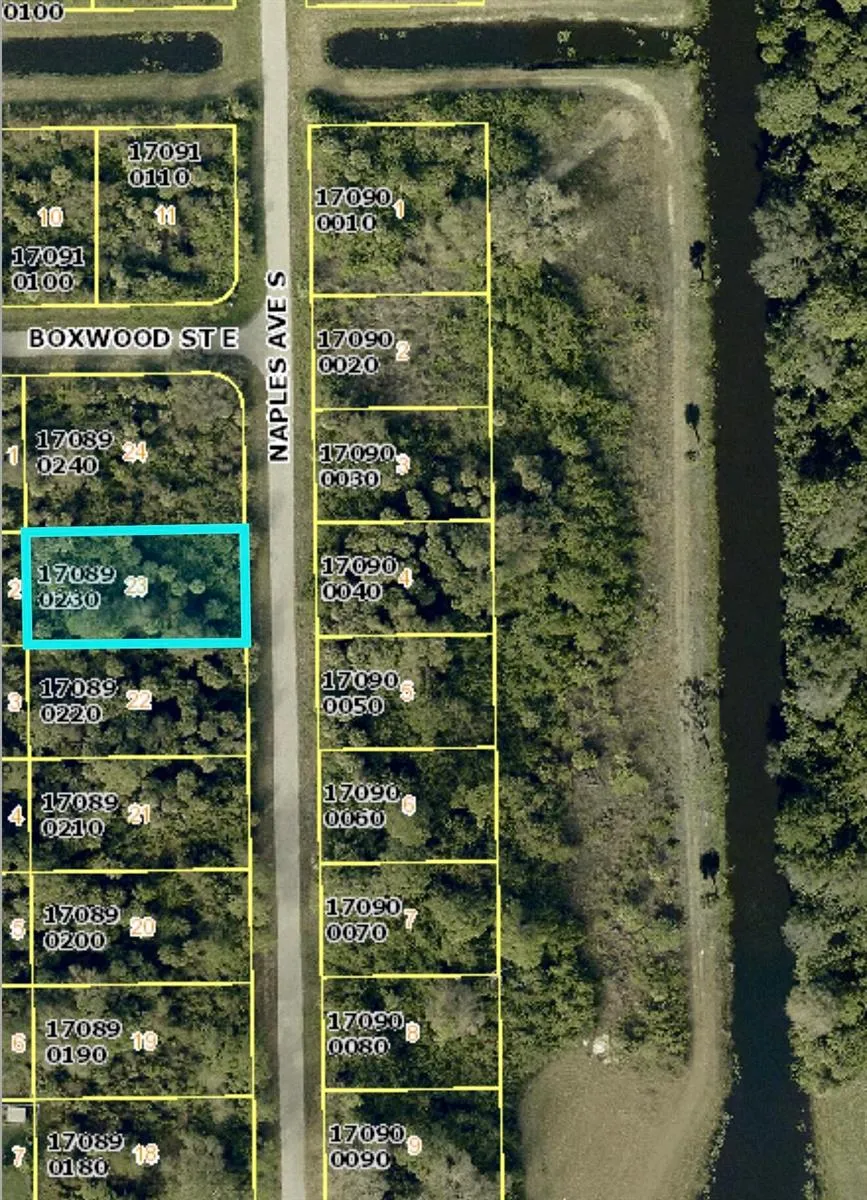 636 Naples Avenue S Lehigh Acres, FL 33974