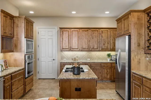 426 Pueblo Pintado Helotes, TX 78023