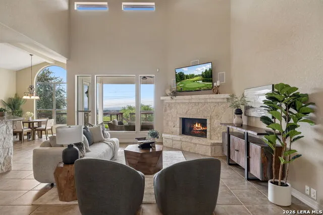 426 Pueblo Pintado Helotes, TX 78023