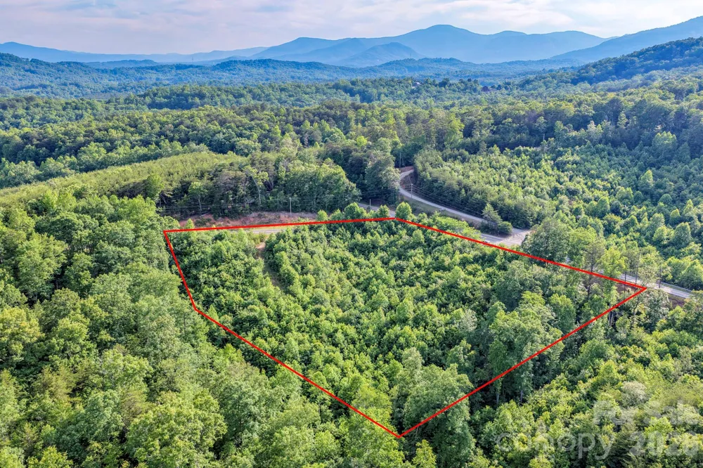 000 Bills Creek Road Lake Lure, NC 28746