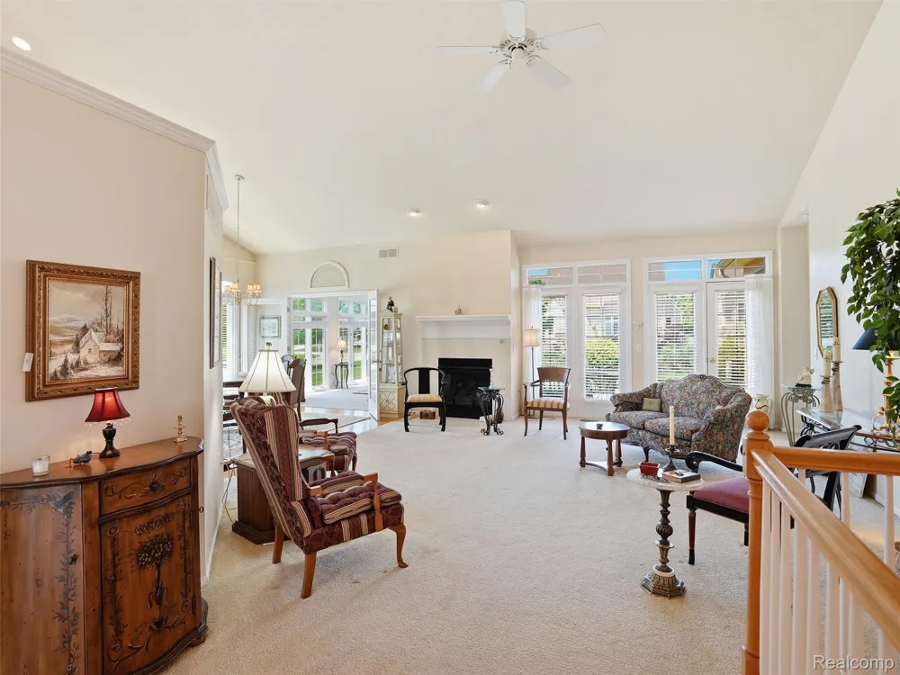 59759 Glacier Ridge Washington Township, MI 48094