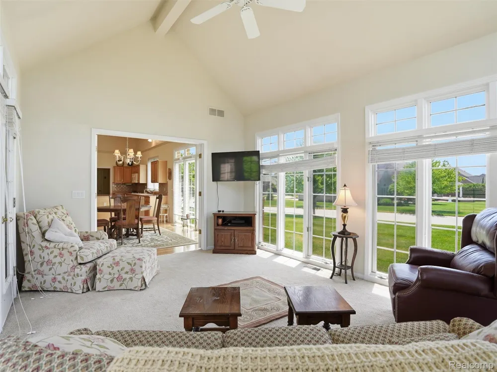59759 Glacier Ridge Washington Township, MI 48094