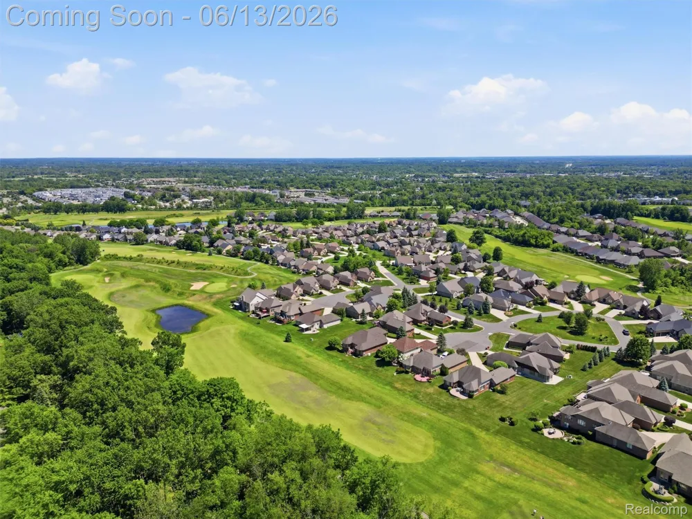 59759 Glacier Ridge Washington Township, MI 48094