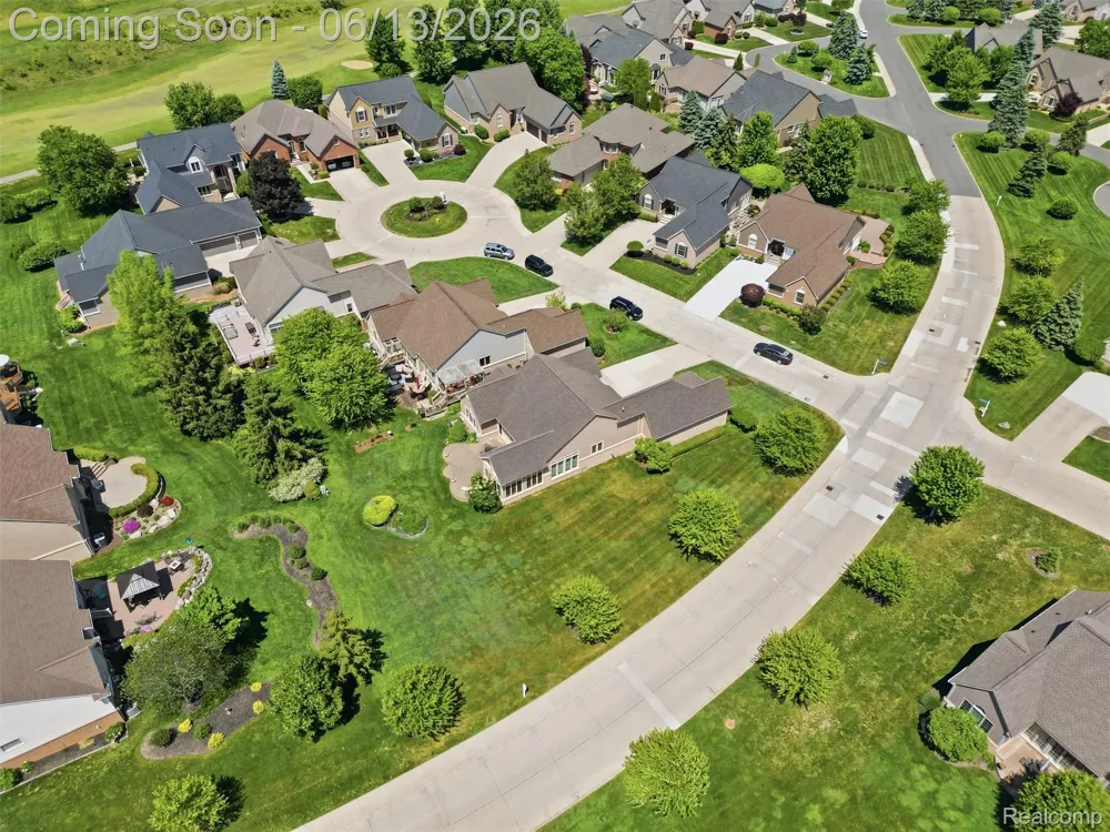 59759 Glacier Ridge Washington Township, MI 48094
