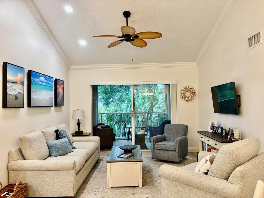242 Village Boulevard #2304 Tequesta, FL 33469