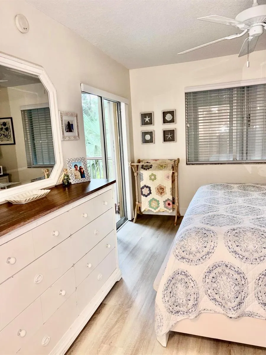 242 Village Boulevard #2304 Tequesta, FL 33469