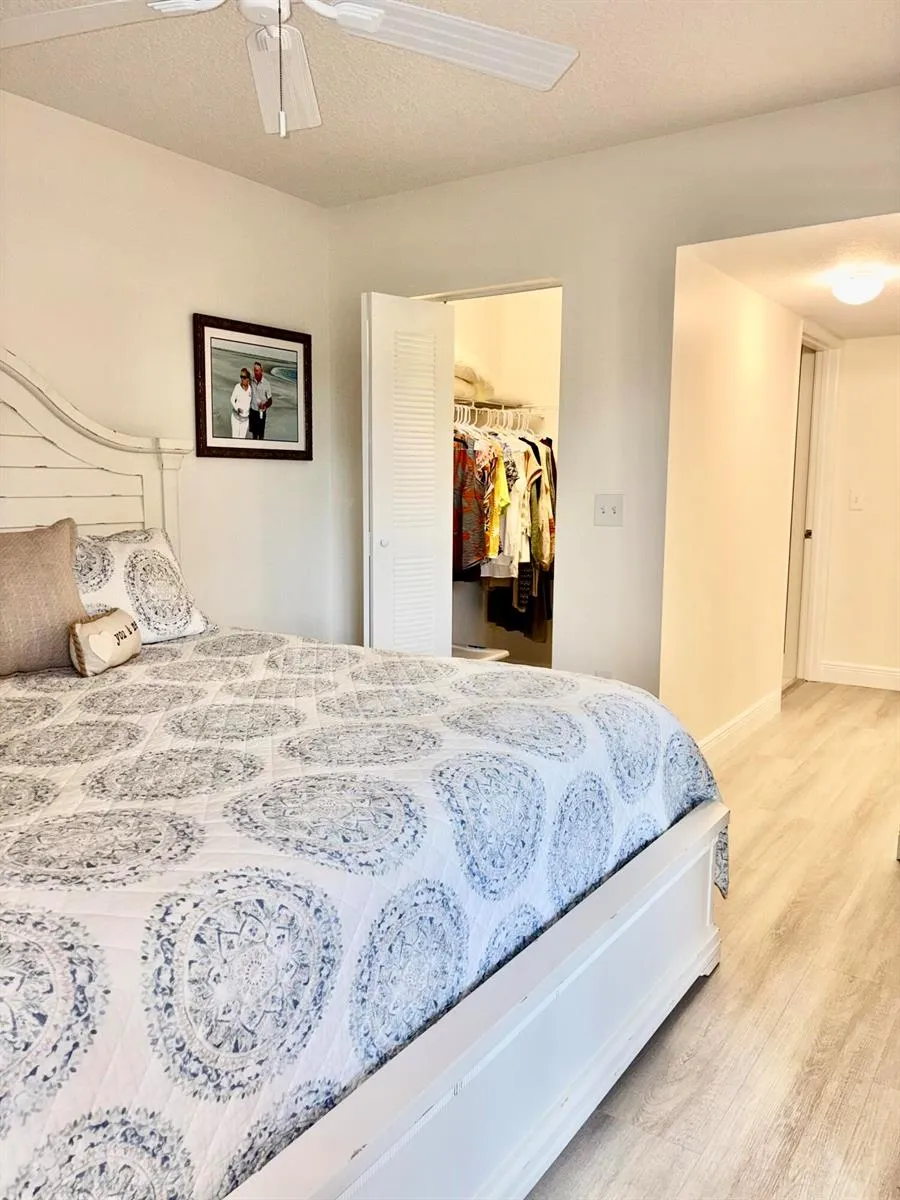 242 Village Boulevard #2304 Tequesta, FL 33469