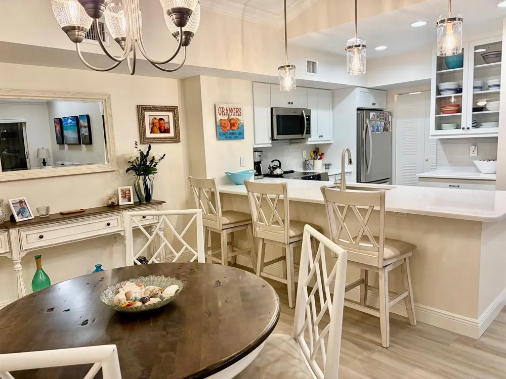 242 Village Boulevard #2304 Tequesta, FL 33469