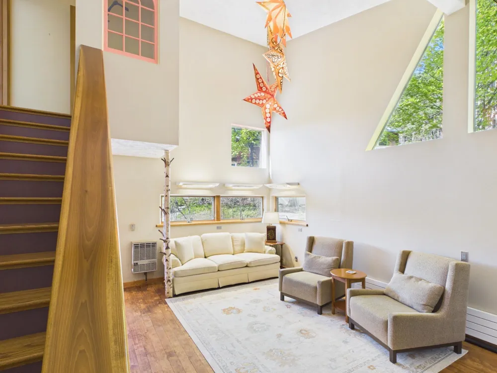10953 E Pobuda Road Leelanau Township, MI 49682