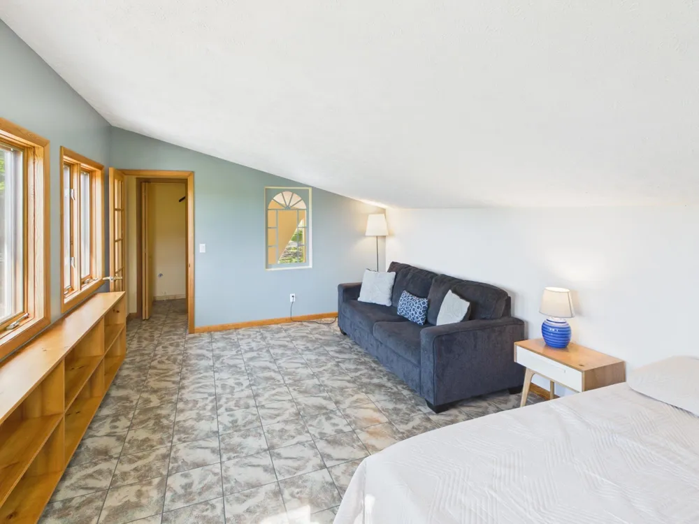 10953 E Pobuda Road Leelanau Township, MI 49682