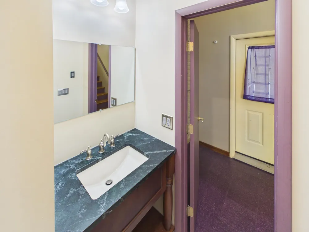 10953 E Pobuda Road Leelanau Township, MI 49682