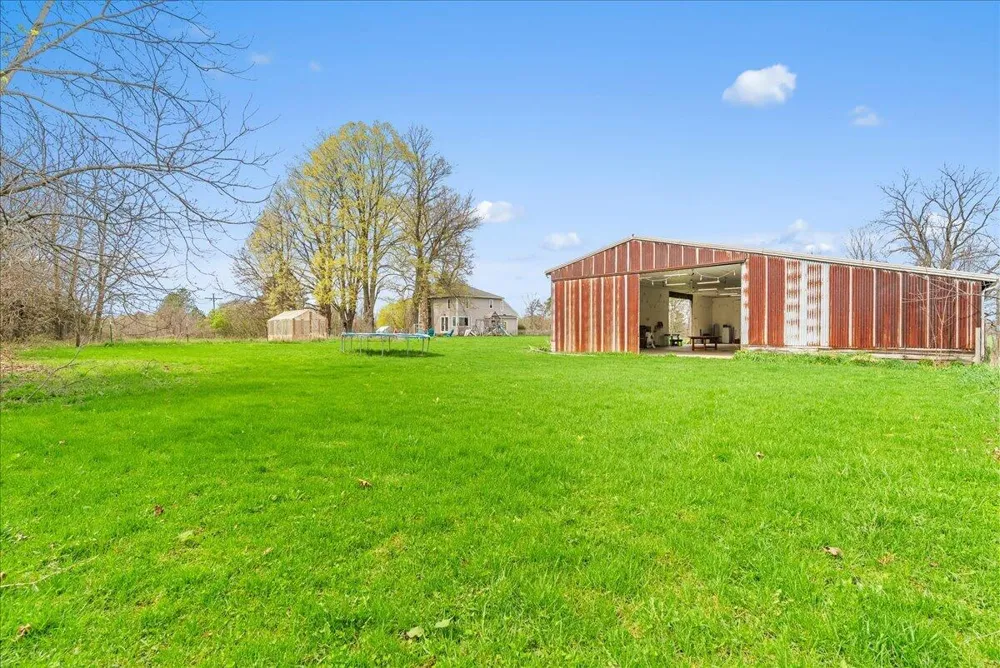 975 Elliott Road Iosco Township, MI 48836