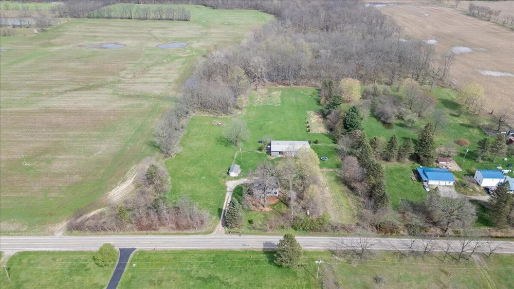 975 Elliott Road Iosco Township, MI 48836