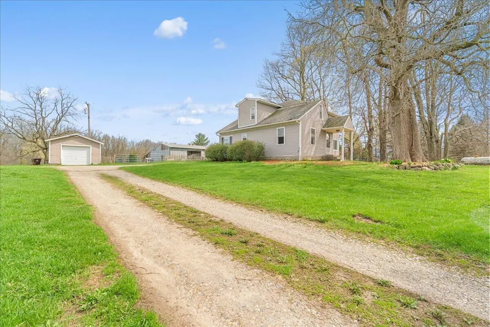 975 Elliott Road Iosco Township, MI 48836