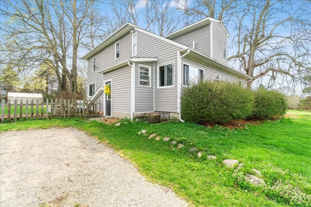 975 Elliott Road Iosco Township, MI 48836