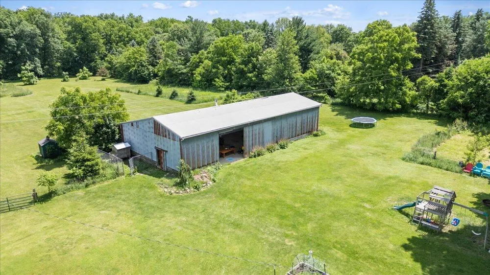 975 Elliott Road Iosco Township, MI 48836
