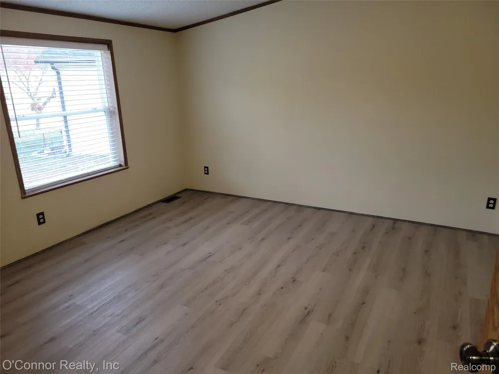 521 Bush Lake Lane Kimball Township, MI 48074