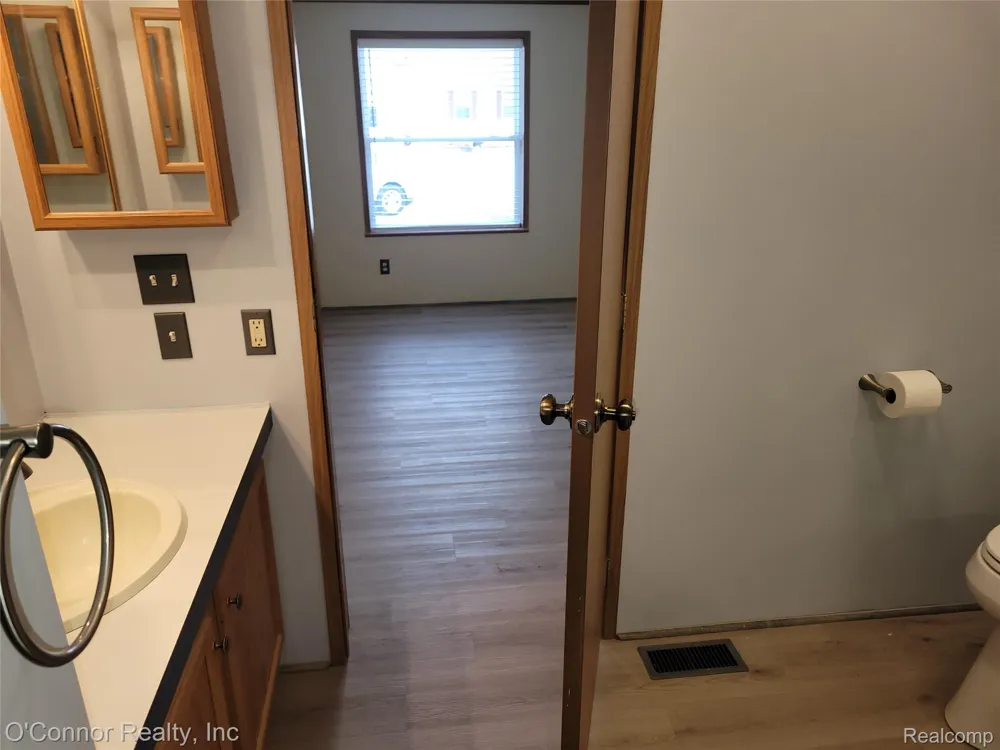 521 Bush Lake Lane Kimball Township, MI 48074