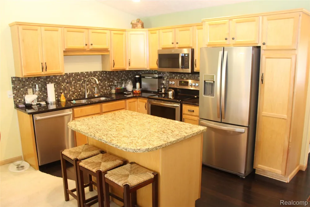 265 Interlaken Court Zeeland Charter Township, MI 49464