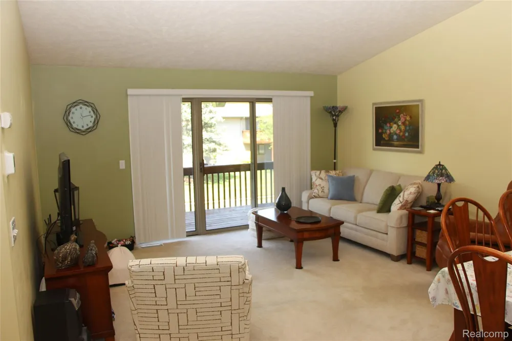 265 Interlaken Court Zeeland Charter Township, MI 49464