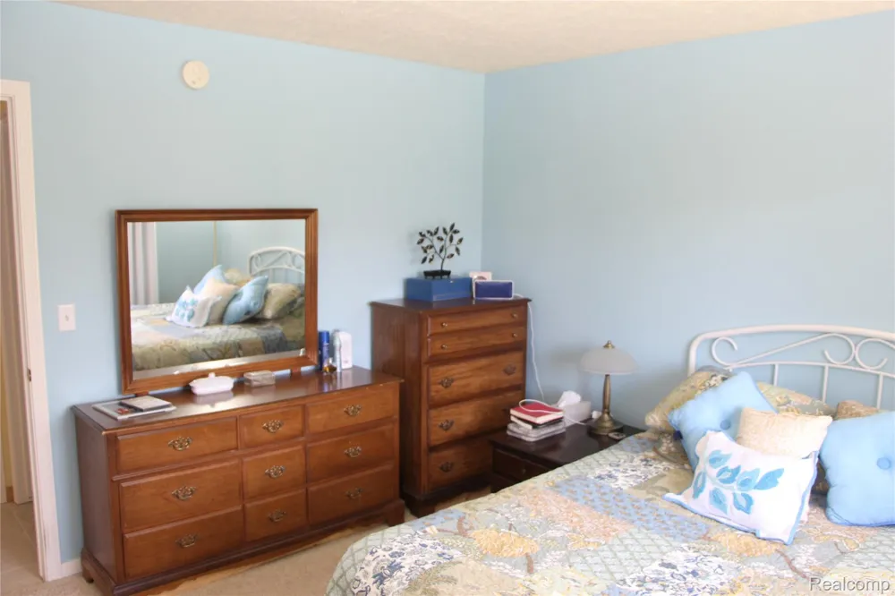 265 Interlaken Court Zeeland Charter Township, MI 49464