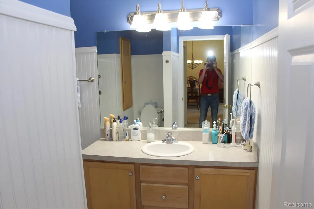 265 Interlaken Court Zeeland Charter Township, MI 49464
