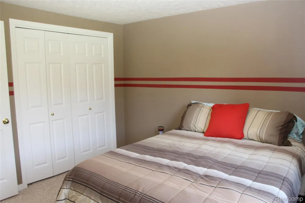 265 Interlaken Court Zeeland Charter Township, MI 49464