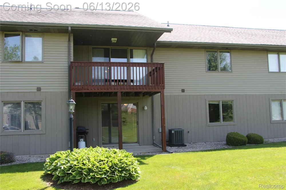265 Interlaken Court Zeeland Charter Township, MI 49464