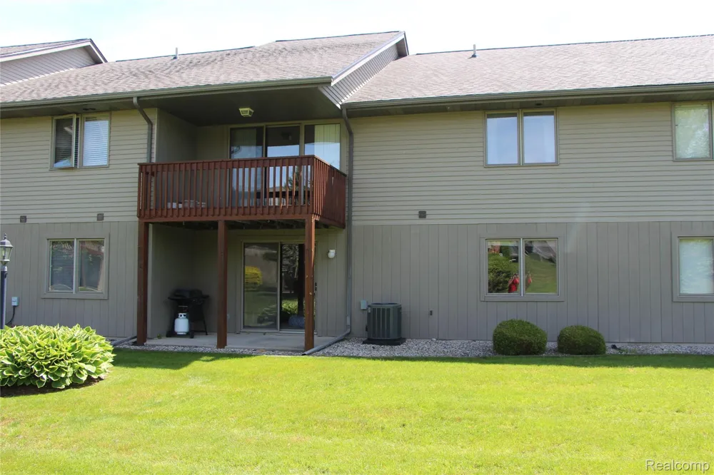 265 Interlaken Court Zeeland Charter Township, MI 49464