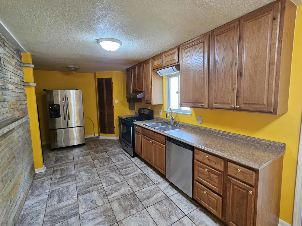 8525 Dixie Highway Birch Run Township, MI 48415