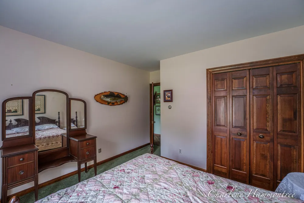 9111 Summit Avenue NE Algoma Township, MI 49341
