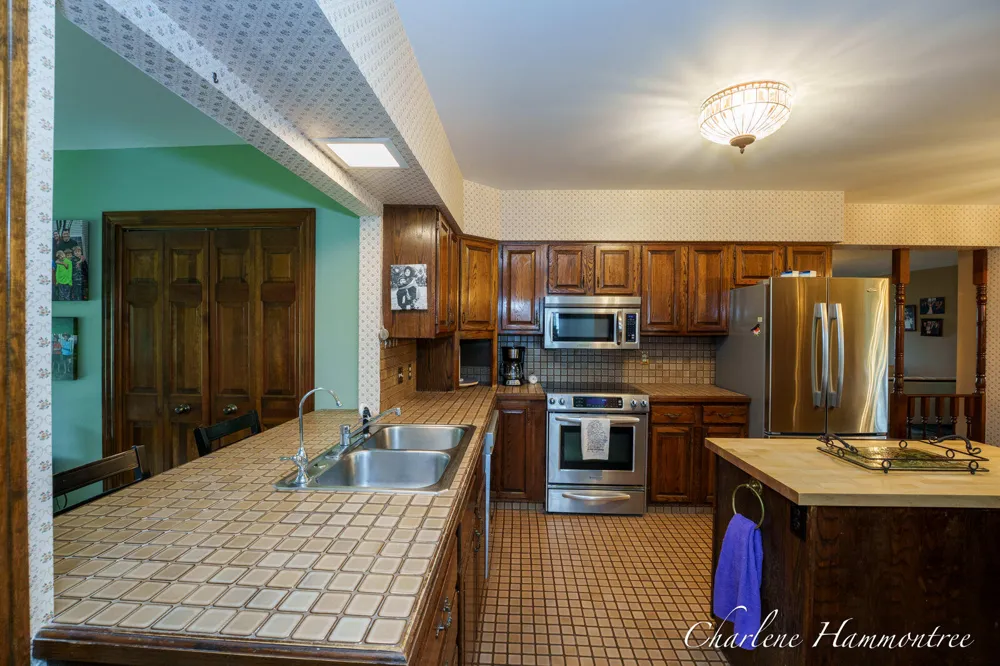 9111 Summit Avenue NE Algoma Township, MI 49341