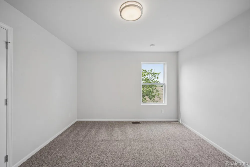 27137 Silo Drive Saline City, MI 48176