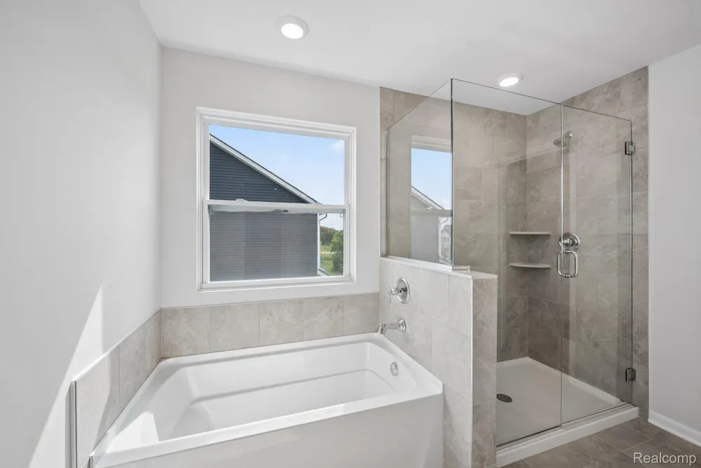 27137 Silo Drive Saline City, MI 48176