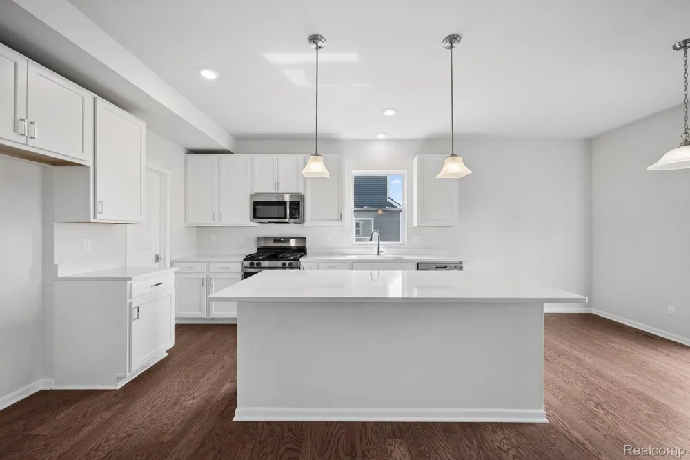 27137 Silo Drive Saline City, MI 48176