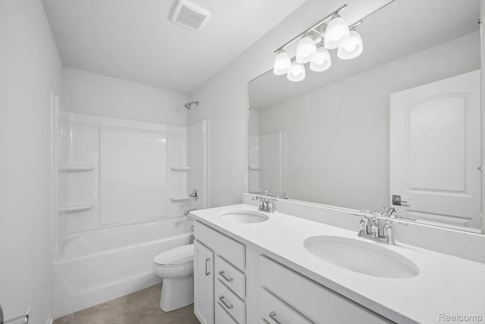 27137 Silo Drive Saline City, MI 48176