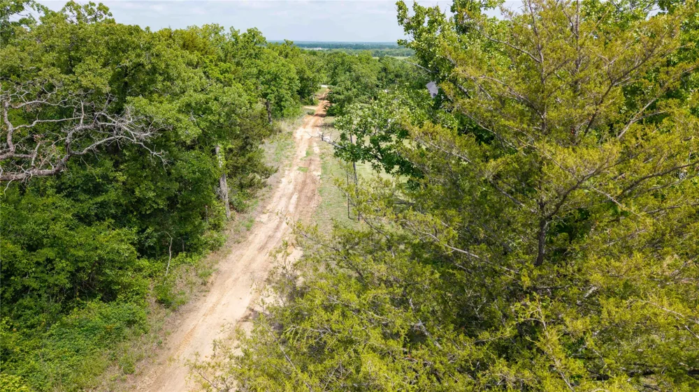 116 Oakwood Hills Drive Paradise, TX 76073