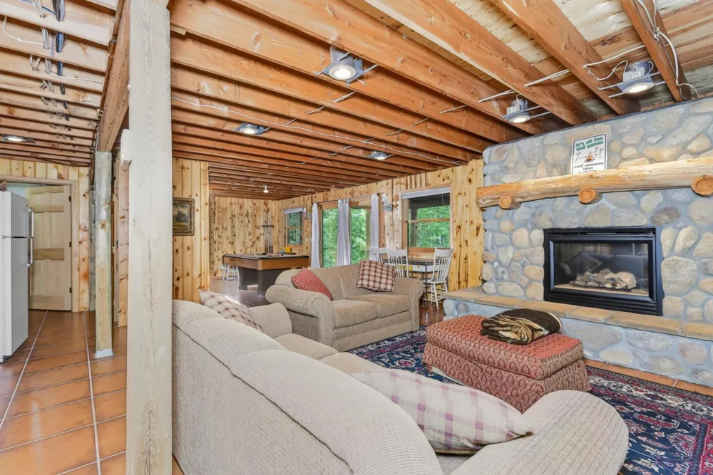 46635 Terry Road Talmoon, MN 56637