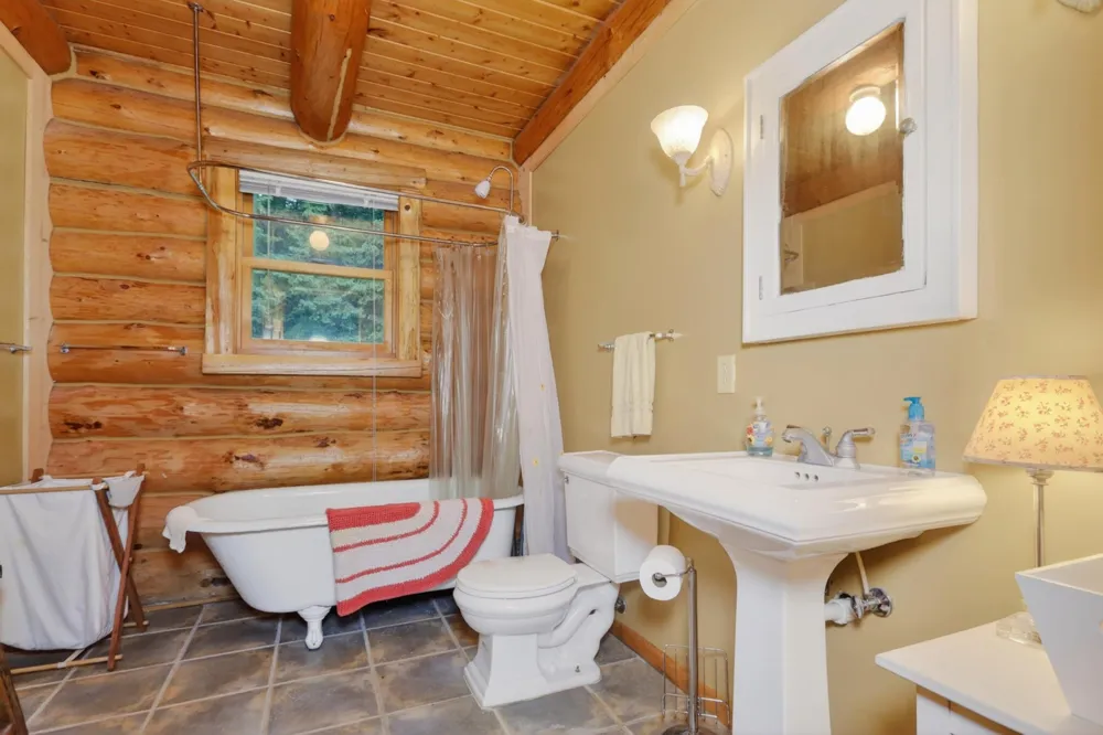 46635 Terry Road Talmoon, MN 56637