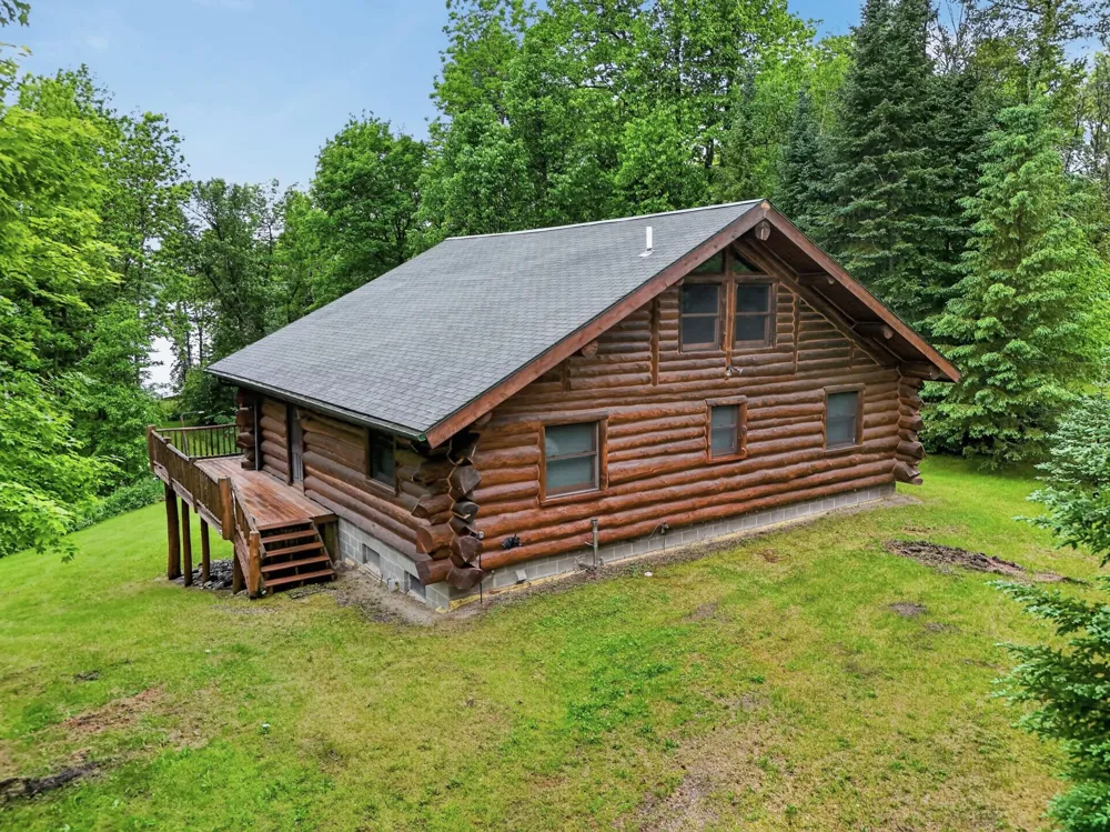 46635 Terry Road Talmoon, MN 56637