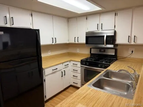 8701 Huron Street #6-105