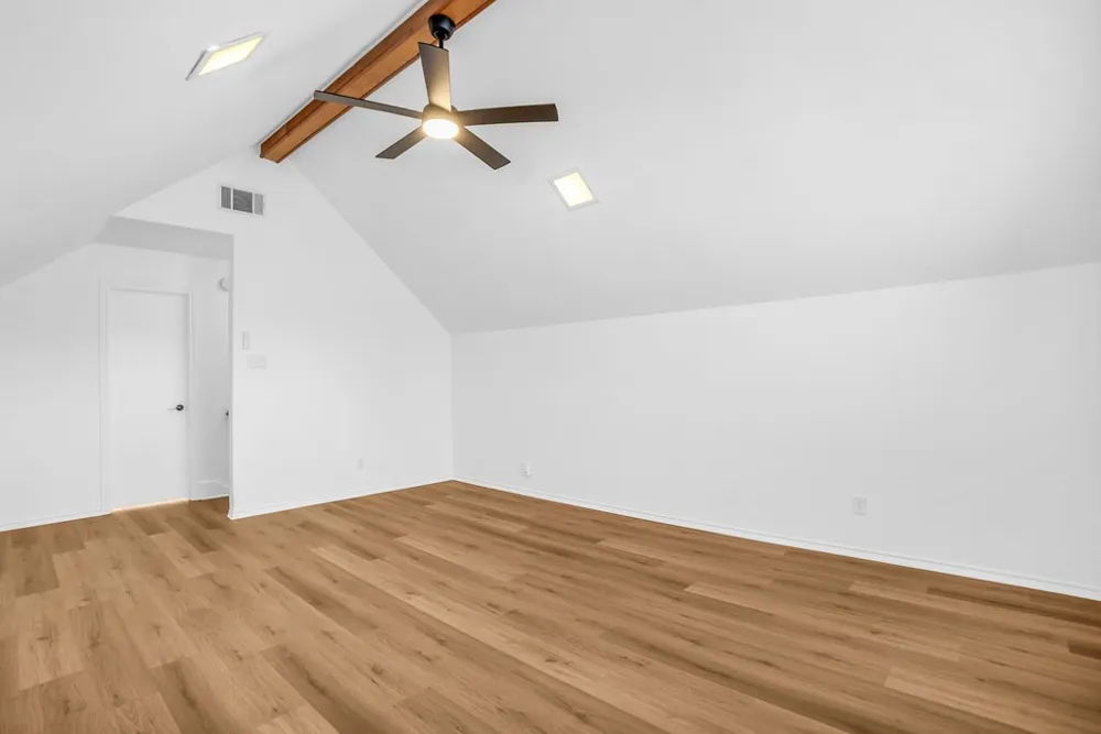 1751 Northview Carrollton, TX 75007