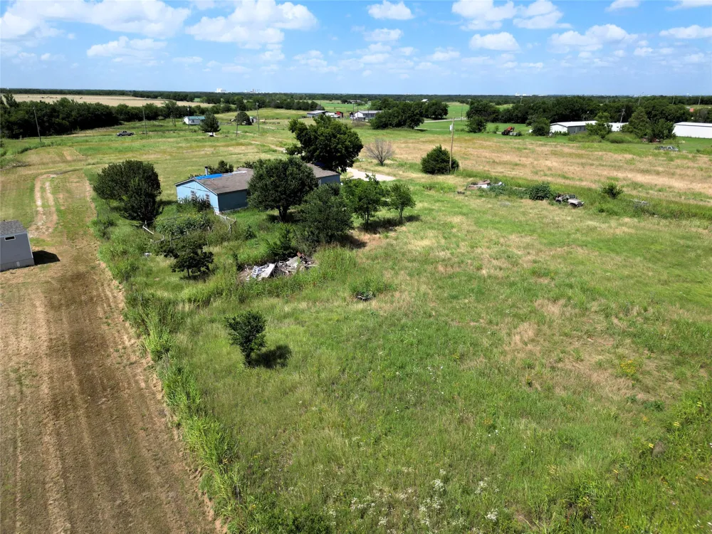 2852 CR 2134 Caddo Mills, TX 75135