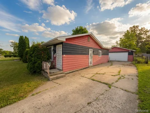 5444 Mendel Berger Drive