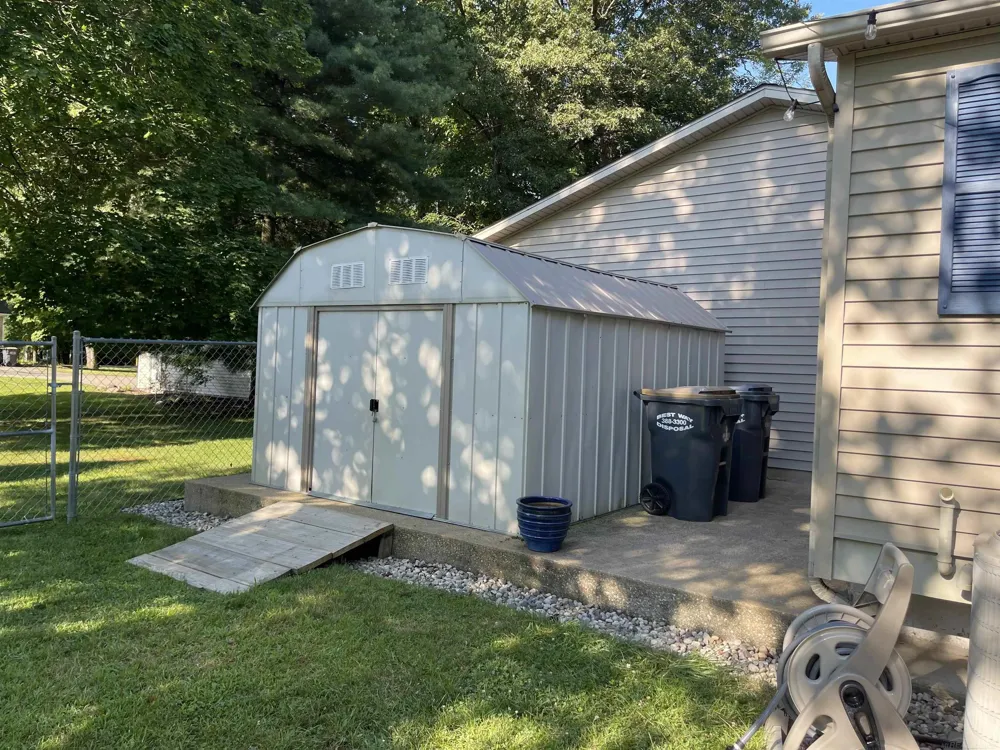 8549 Oakside Street Portage City, MI 49002