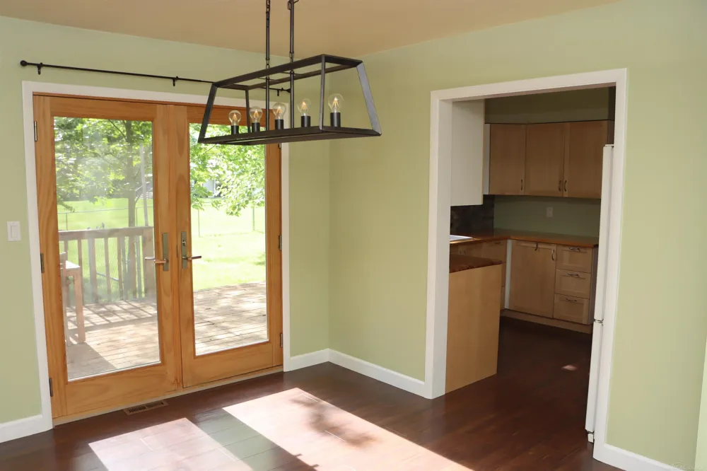 8549 Oakside Street Portage City, MI 49002