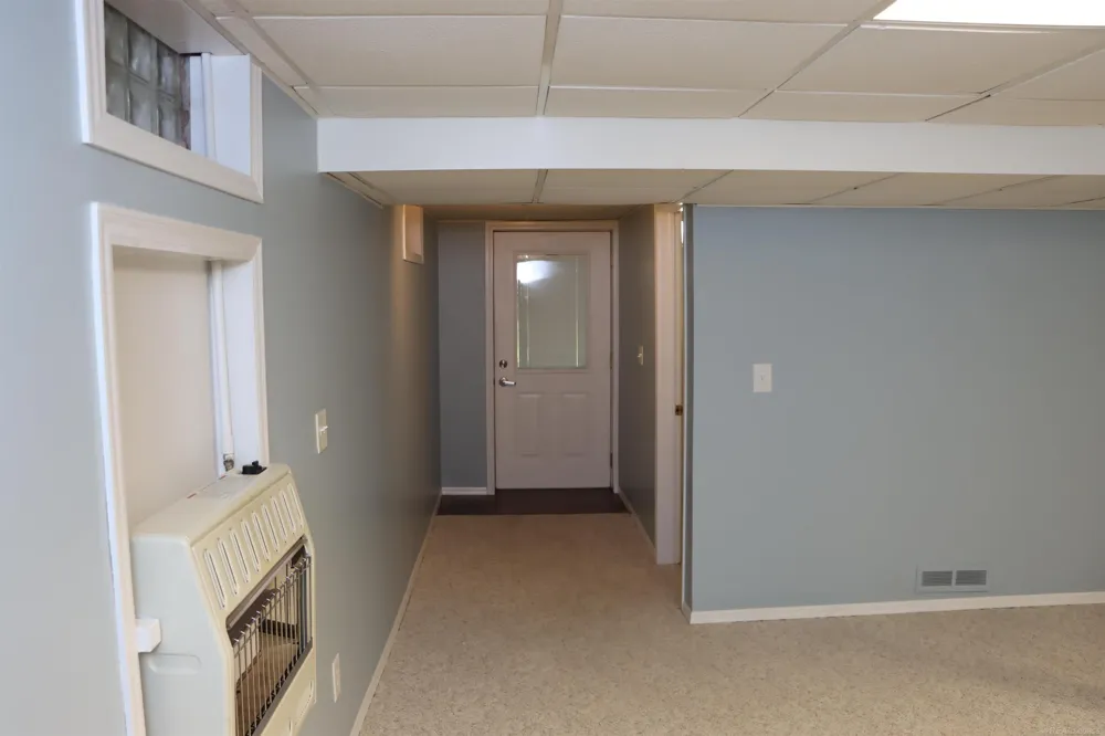 8549 Oakside Street Portage City, MI 49002