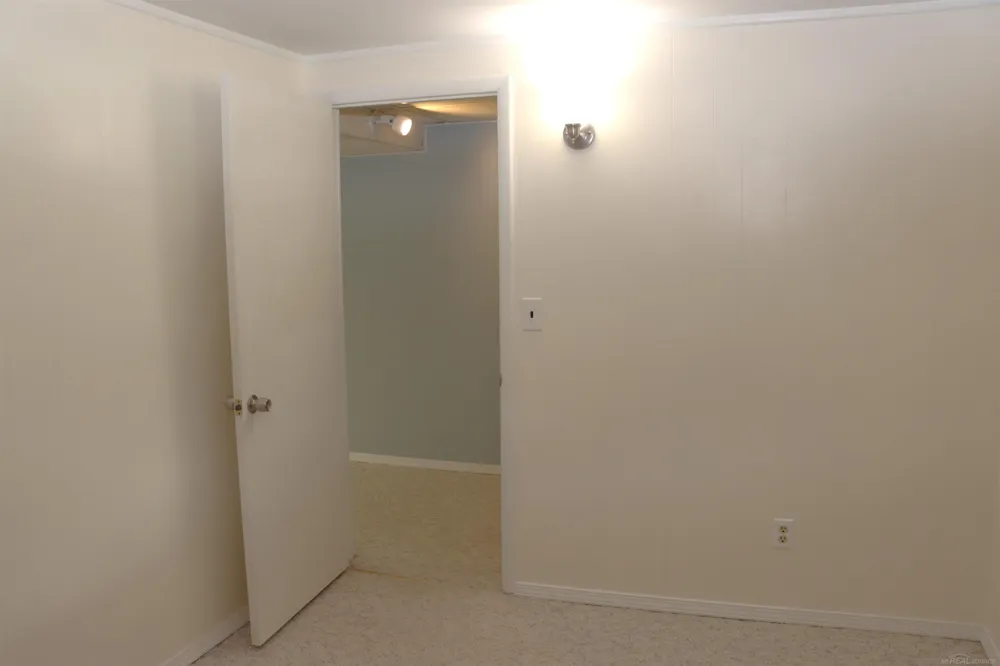 8549 Oakside Street Portage City, MI 49002